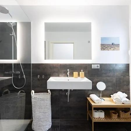 Home2book Chic & Stylish Rosalia Daire Santa Cruz de Tenerife
